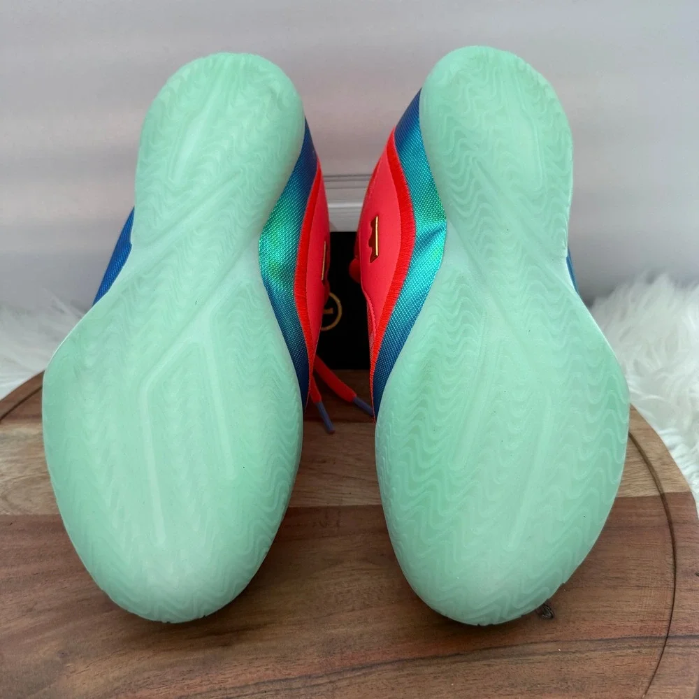 Nike Lebron 23 'Stocking Stuffer' Metallic Green Sneakers Sz 7Y NWOB- IQ6708-600